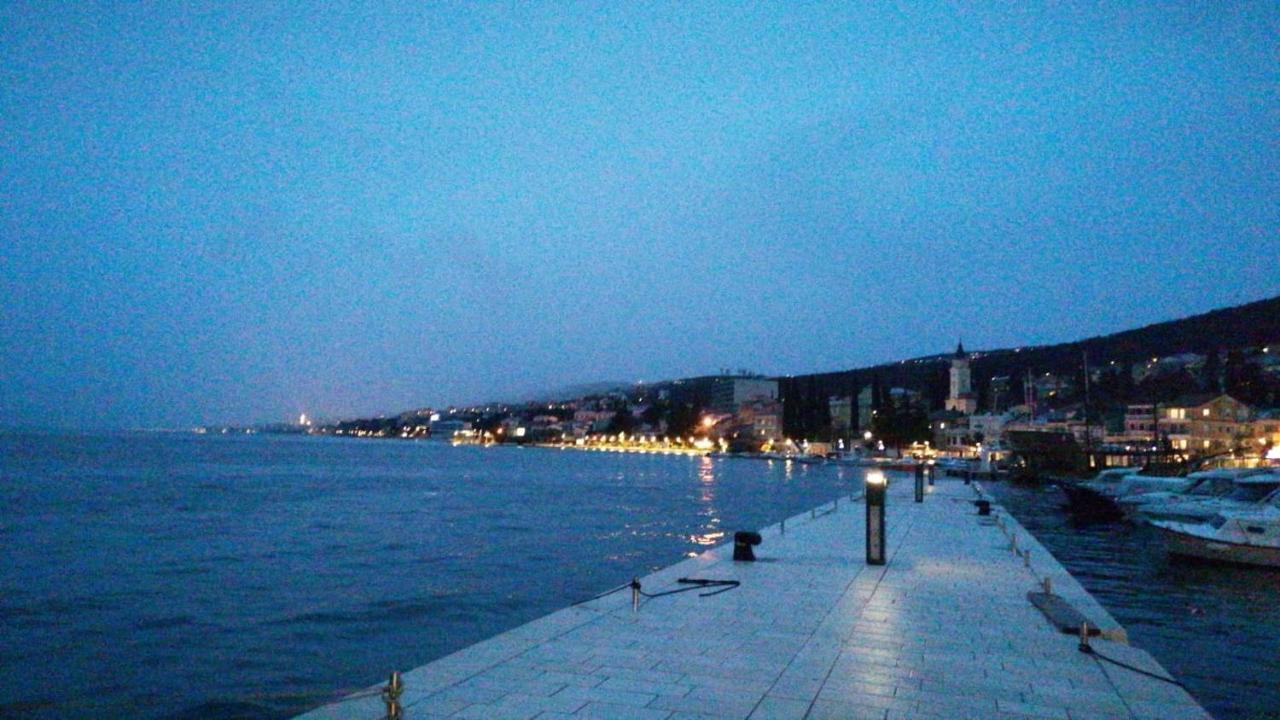 Sunshine Crikvenica Leilighet Eksteriør bilde